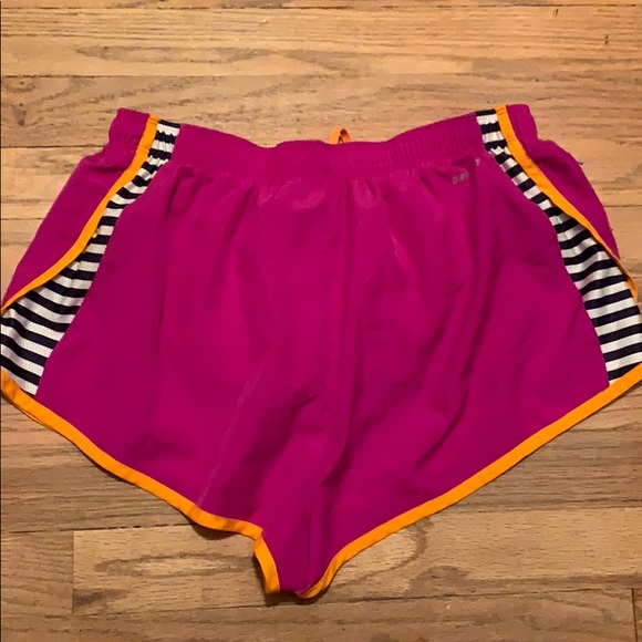 Nike running athletic shorts medium - Picture 5 of 5